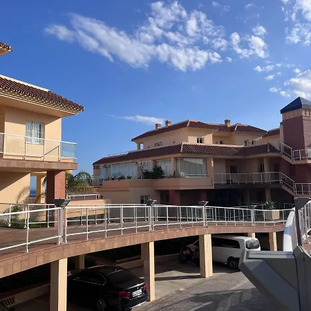 Appartement Malibu Mancion 2 *